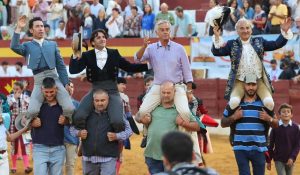 Gran tarde de toreo a caballo en Zafra
