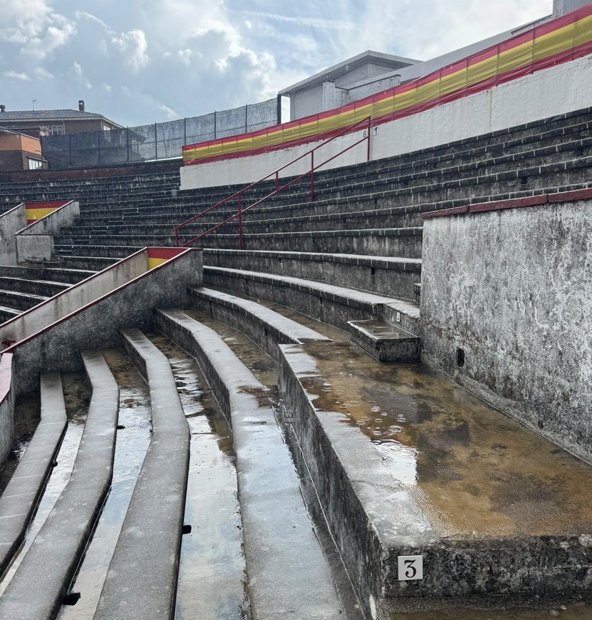 Suspendida la corrida de toros en Arenas de San Pedro por lluvia